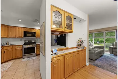 5616 Aubrey Terrace, Downers Grove, IL 60516 - Photo 5