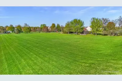 8219 Squirrel Drive, Spring Grove, IL 60081 - Photo 13