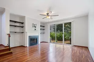 295 Hunterdon Ct, Schaumburg, IL 60194 - Photo 3