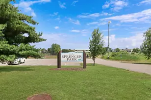 1056 Dana Ct, Antioch, IL 60002 - Photo 35