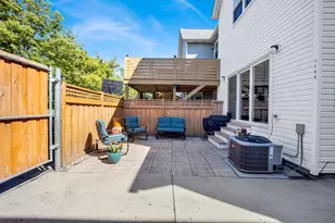 4426 W Hutchinson St, Chicago, IL 60641 - Photo 33