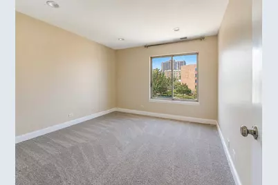 [Address not provided], Lombard, IL 60148 - Photo 15