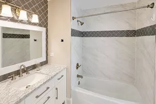 [Address not provided], Lombard, IL 60148 - Photo 17