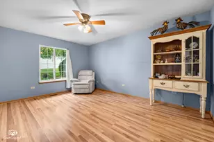 1716 Willow Cir Dr, Crest Hill, IL 60403 - Photo 13