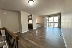 276 Sioux Dr, Bolingbrook, IL 60440 - Photo 3