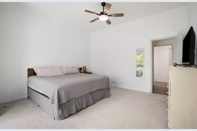 21 Kyle Court, Willowbrook, IL 60527 - Photo 13