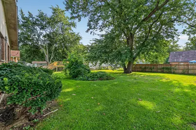 15470 Millard Avenue, Midlothian, IL 60445 - Photo 23