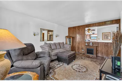 15470 Millard Avenue, Midlothian, IL 60445 - Photo 5