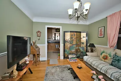 5974 W Miami Avenue, Chicago, IL 60646 - Photo 15