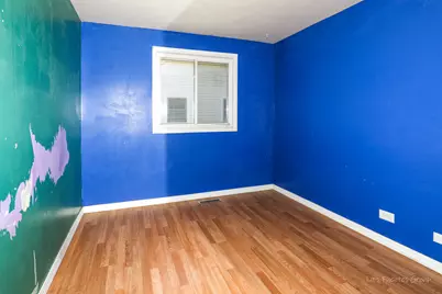 727 Longfellow Lane, Mundelein, IL 60060 - Photo 11