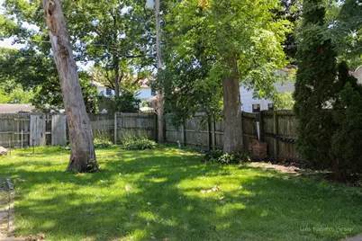 727 Longfellow Lane, Mundelein, IL 60060 - Photo 15