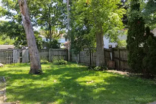 727 Longfellow Ln, Mundelein, IL 60060 - Photo 15
