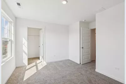 2255 Cobble Springs Drive, Wonder Lake, IL 60097 - Photo 19