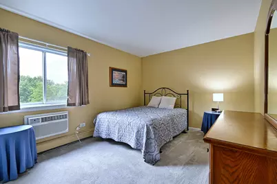 1321 S Finley Road #422, Lombard, IL 60148 - Photo 21