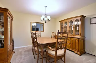 1321 S Finley Rd, Lombard, IL 60148 - Photo 19