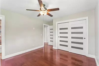 807 E Golfview Drive, Mount Prospect, IL 60056 - Photo 15