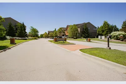 246 Belmont Drive, Lincolnshire, IL 60069 - Photo 7
