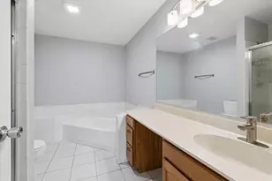 132 White Branch Ct, Buffalo Grove, IL 60089 - Photo 19