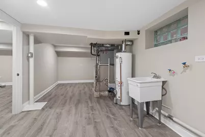 10106 S Crandon Avenue, Chicago, IL 60617 - Photo 15