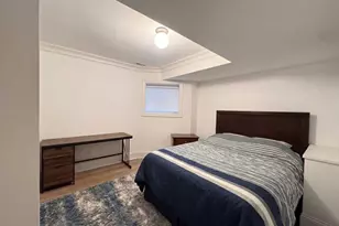 834 W Waveland Ave, Chicago, IL 60613 - Photo 9