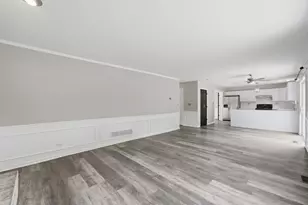 2075 Corinne Rd, Aurora, IL 60506 - Photo 13