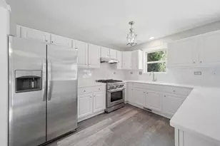 2075 Corinne Rd, Aurora, IL 60506 - Photo 7