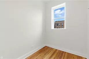 909 W Addison St, Chicago, IL 60613 - Photo 11