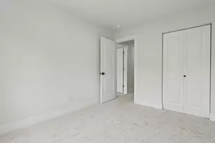 8308 S Anthony Ave, Chicago, IL 60617 - Photo 7