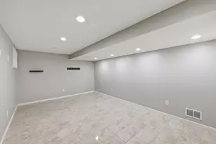 3607 Hennepin Dr, Joliet, IL 60431 - Photo 25