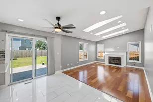 3607 Hennepin Dr, Joliet, IL 60431 - Photo 7