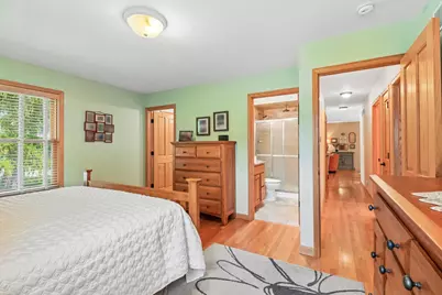 8411 Garrison Road, Wonder Lake, IL 60097 - Photo 11