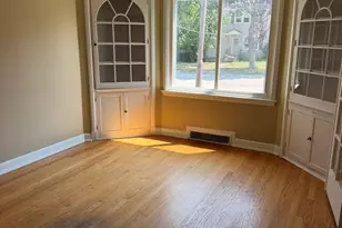 929 Garfield Ave, Belvidere, IL 61008 - Photo 5
