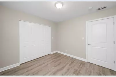 3423 Ridgeland Avenue #101, Berwyn, IL 60402 - Photo 17