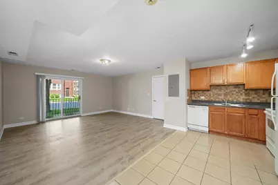 3423 Ridgeland Avenue #101, Berwyn, IL 60402 - Photo 5