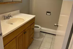 16W780 57th St, Clarendon Hills, IL 60514 - Photo 13