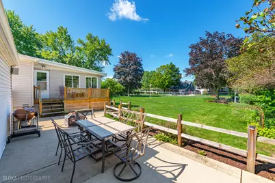 380 Charlotte Avenue, Crystal Lake, IL 60014 - Photo 27