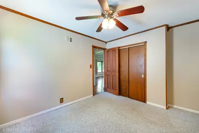 380 Charlotte Avenue, Crystal Lake, IL 60014 - Photo 17