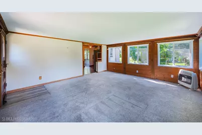 380 Charlotte Avenue, Crystal Lake, IL 60014 - Photo 15