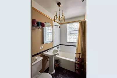 1901 W Cornelia Avenue, Chicago, IL 60657 - Photo 31