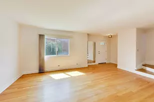 3941 W Ainslie St, Chicago, IL 60625 - Photo 3