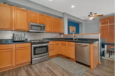 16107 Huron Street, Crest Hill, IL 60403 - Photo 11