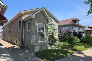 5718 W Melrose St, Chicago, IL 60634 - Photo 17