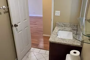 2 Villa Verde Dr, Buffalo Grove, IL 60089 - Photo 11