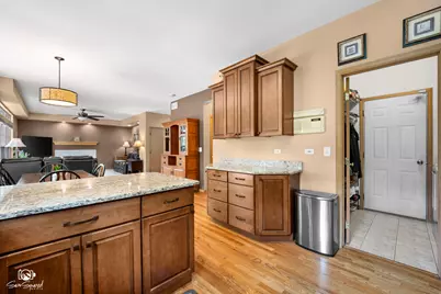 16511 W Springview Drive, Lockport, IL 60441 - Photo 7