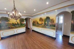 2151 W Granville Ave, Chicago, IL 60659 - Photo 5