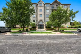 8515 Woodward Ave, Woodridge, IL 60517 - Photo 1