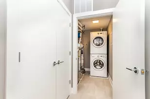 3459 W Belmont Ave, Chicago, IL 60618 - Photo 11