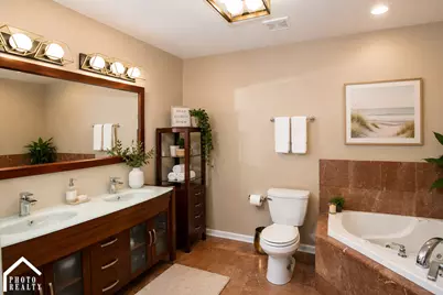 2952 W Warren Boulevard, Chicago, IL 60612 - Photo 13