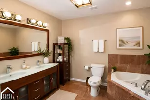 2952 W Warren Blvd, Chicago, IL 60612 - Photo 13
