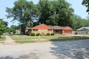 3206 Corbridge Ln, Rockford, IL 61107 - Photo 3